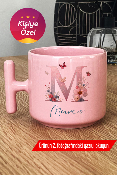 Hedizu Kişiye Özel Çiçekli Kelebekli M Harfli Pastel T Kulplu Kupa Bardak Pem...