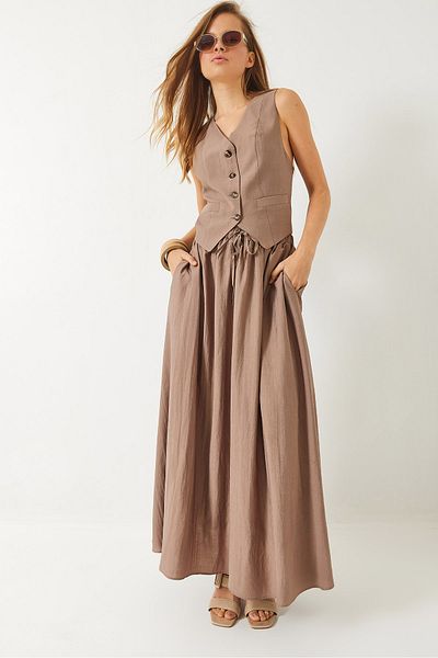 Bianco Lucci Women's Vest Lined Pocket Detailed Flared Skirt Suit 9294 60281004
