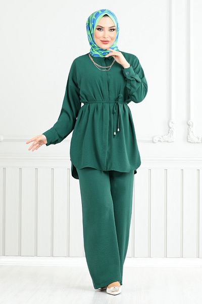 ModaMerve Aerobin Suit with Emerald Chain Necklace 6802Mp930