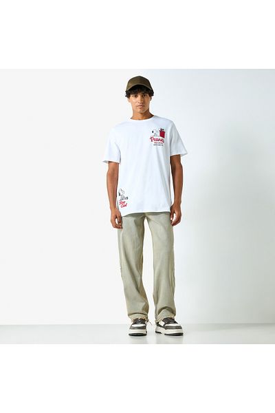 FAV Solid Relaxed Fit Jeans with Pockets