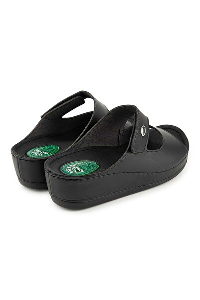 Muya شبشب نسائي من Anyar بنعل تشريحي ودعم جل