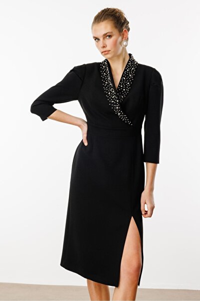 Moda İlgi Modailgi  Yakası Taş İşlemeli Önden Yırtmaçlı Truvakar Kol Midiboy Elbise Siyah