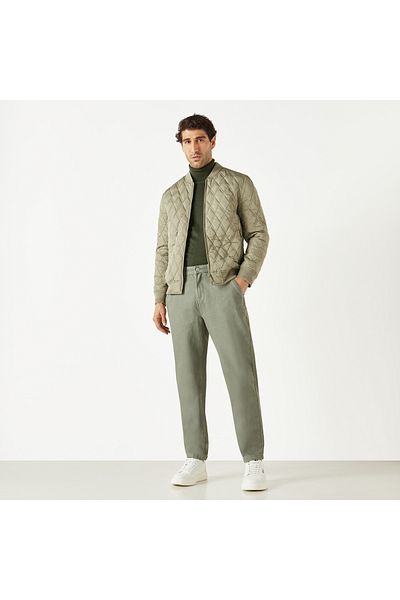 FAV Solid Relaxed Fit Jeans with Button Closure