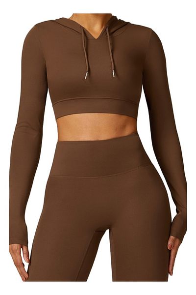 KAWN YOGA Fitted Crop Top Sweatshirt.