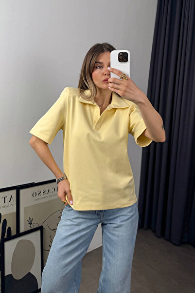 Sue Store Κίτρινη μπλούζα με γιακά πόλο με επένδυση Premium