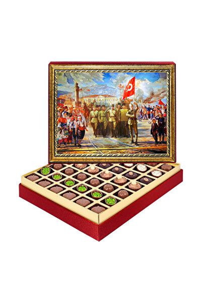 Atatürk'ün İzmir'e Girişi Çerçeveli Tablo Kutuda Spesiyal Çikolata Büyük Boy (588 g)