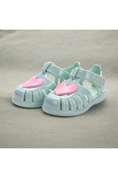IGOR Girl's Sandals - Velcro Daily and In-Water Use Non-Slip Sole