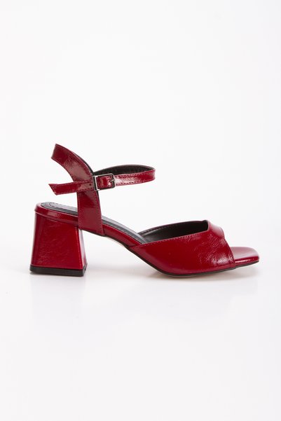 La Vivien Women's Stylish Thick Heeled Patent Leather Shoes