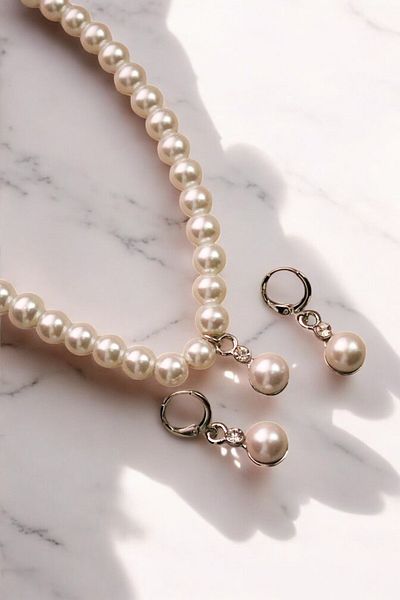 EUROMODA White Pearl Design Necklace Earrings Jewelry Set
