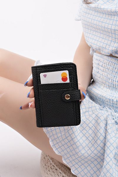 MUGGO Arya Zippered Card Holder Women's Wallet with Coin and Paper Money Compartment