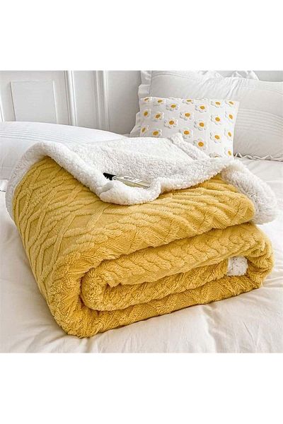 Comfy SOFT & FLUFFY BLANKET/THROW YELLOW SHEEP
