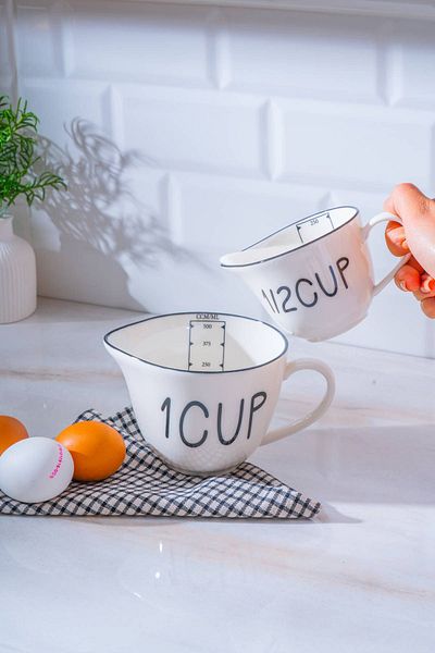 Onedekor Leroy 2-Piece Porcelain Measuring Cup 250/500 ml