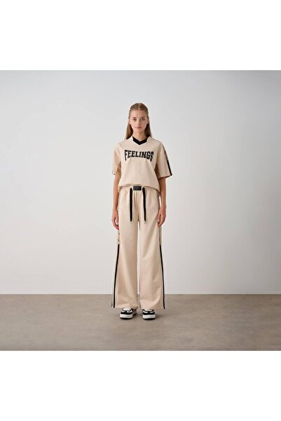 Elabutik Комплект футболки та штанів з принтом "Почуття дівчини