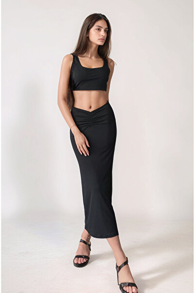 Bled Μπλούζα με λεπτομέρεια μπροστινής στολής – Μίντι φούστα με επένδυση & Cr...