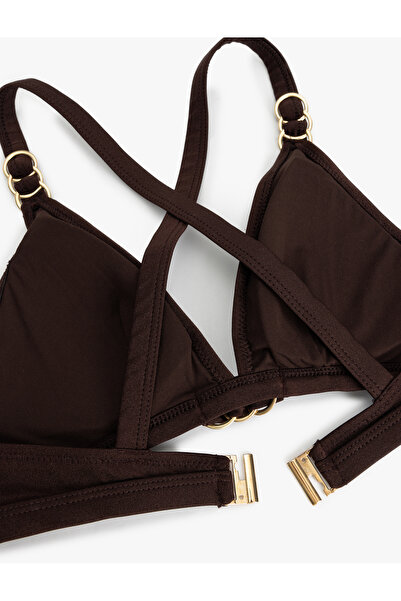 Koton Τρίγωνο μπικίνι με λεπτομέρεια αξεσουάρ και λουράκι σταυρού στην πλάτη