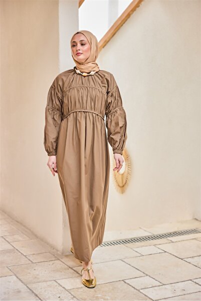 LOCCO Жіноча коричнева сукня з бією