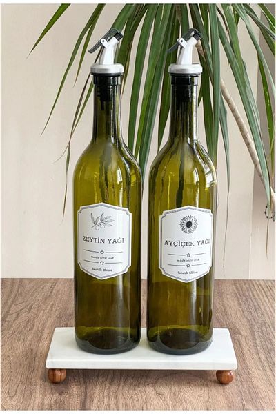 safestore 2 Pieces 750 ml Amber Sippy Oil Pot with Wooden Legs and Marble Stand