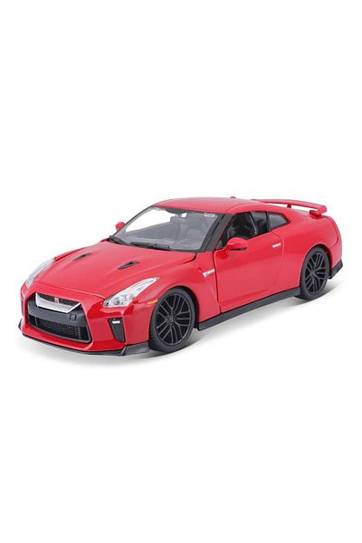 PopŞeker 2017 Nissan Gt-R 1:24 Model Car: the Heart of Speed Enthusiasts