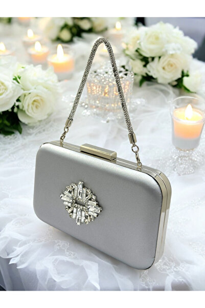Biçanta Сріблясто-сіра ламе кольору атласна сумочка з камінцями на ручці для ...