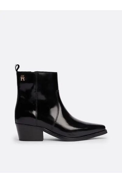 Tommy Hilfiger Cowboy Abrasivato LE – Relaxed Fit Outfit