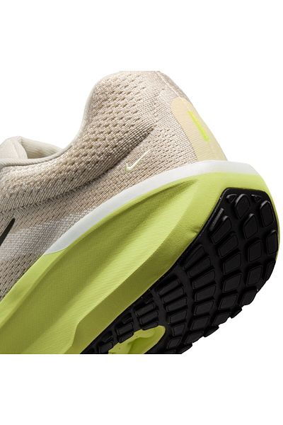 Nike Air Winflo 11 - Comfortable Fit and Stylish Design
