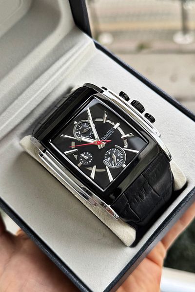 Homies Men's Wristwatch - Original Gift Box, Leather Strap, All Functions Working Bracelet Gift