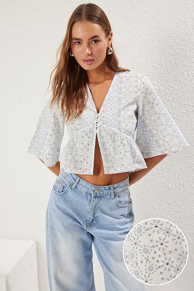 Trendyol Collection Blue Puff Print Technical Front Tie Woven Hem with Ruffled Hem Twoss25Go00086