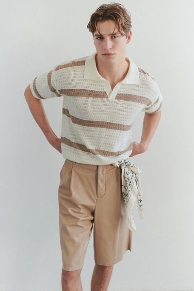 Trendyol Collection Limited Edition Ecru Regular Polo Neck Gestreiftes Trikot Polo Neck T-Shirt TMNSS24PO00004