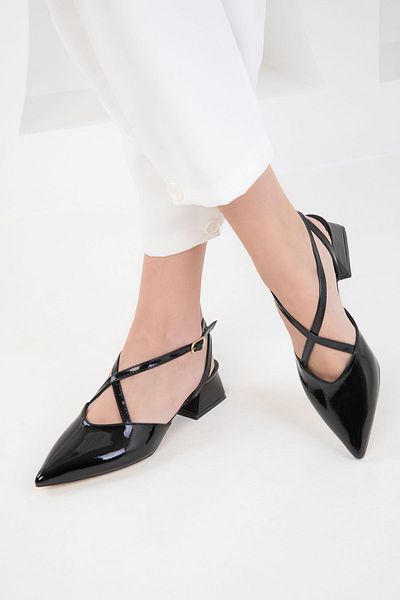SOHO Black Patent Leather Women's Classic Heeled Shoes 20422