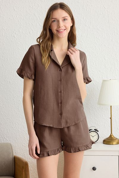 Trendyol Collection Gorzki Brąz 100% Bawełna Piżama Set z Falbanką THMSS25PT00034