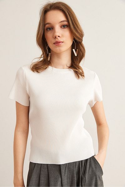 Olalook Women's Ecru Crew Neck Short Sleeve Pleated Blouse Blz- 19002892