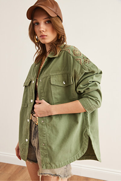 Olalook Жіноча куртка з бавовняного габардину з детальною вишивкою на плечах і спині хакі CKT19000430