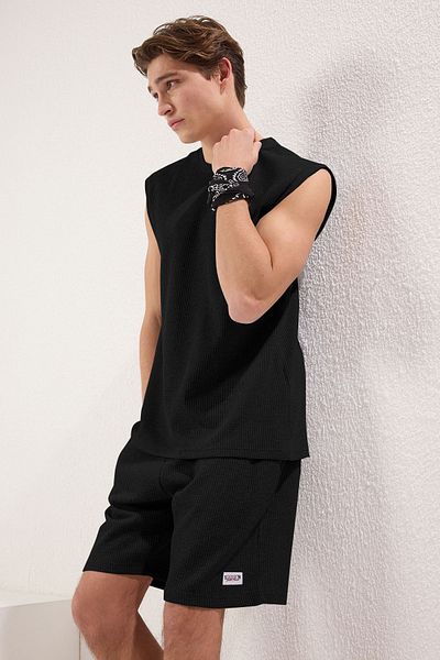 Trendyol Collection Black Regular Fit Labelösage Atlet Shorts Knitted Pajama Set