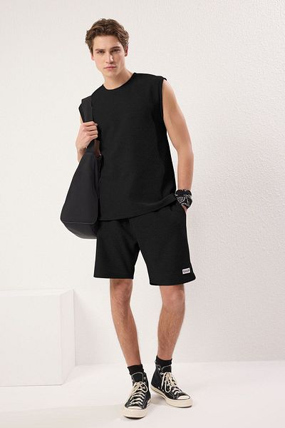 Trendyol Collection Black Regular Fit Labelösage Atlet Shorts Knitted Pajama Set