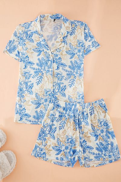 Edit by Trendyol Set pijama tricotată cu pantaloni scurți cu nervuri florale albastre TEDSS25PT00006