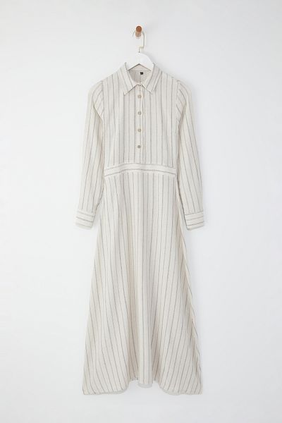 Trendyol Modest Μπεζ ριγέ λινό φόρεμα πουκάμισο TCTSS25EB00121