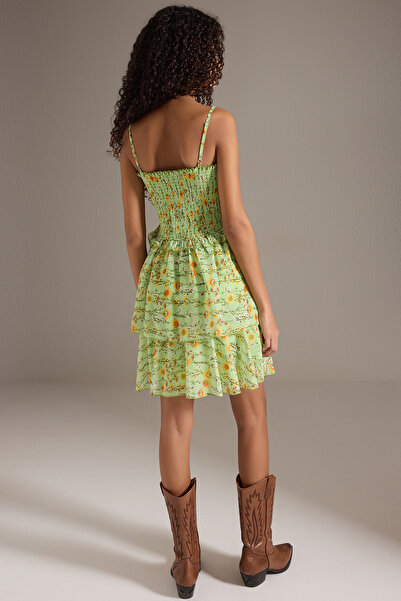 Trendyol Collection Ανοιχτό πράσινο φλοράλ φούστα με λουράκι στη μέση με επένδυση σιφόν μίνι φόρεμα Flight Flight TWOSS25EL00724