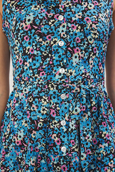 Trendyol Collection Rochie mini tricotată elastică cu guler polo cu imprimeu floral albastru