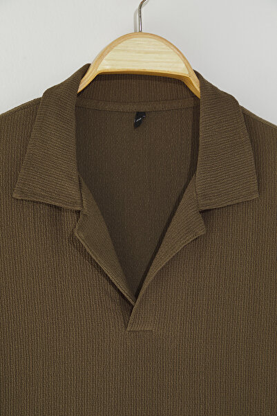Trendyol Collection Khaki Large Size Oversize/Wide Cut Textured Polo Neck T-Shirt Tmnss25Bp00004