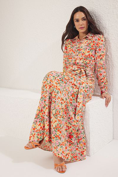 Trendyol Modest Orangefarbenes gewebtes Kleid aus Leinenmischung mit Blumenmuster TCTSS25EB00113