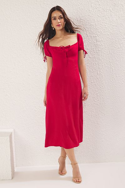 Trendyol Collection Piros virágos maxi szőtt ruha TWOSS25EL00662