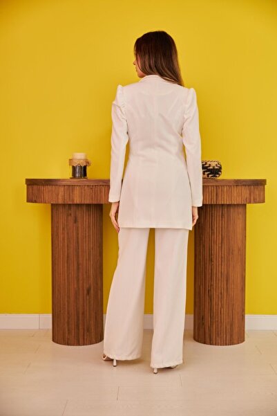 MD Kumsal Eyesof Ecru Blazer Button Jacket