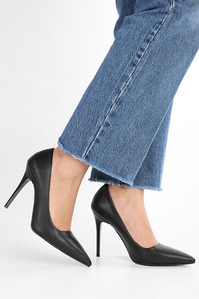 Shoeberry Deyna Black Skin klassischer Stiletto-Absatz für Damen