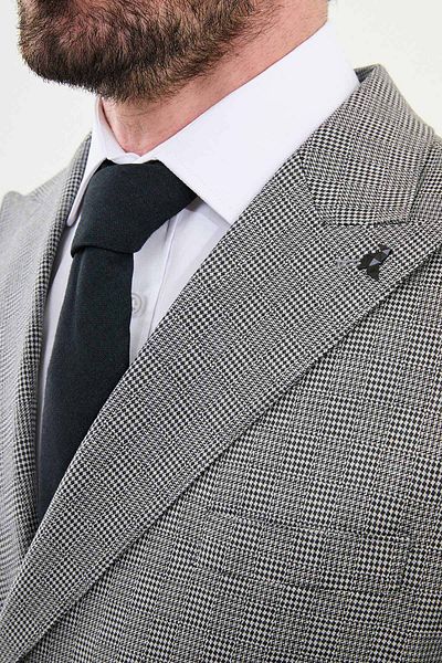 Mcr Pointed Collar Suit Set