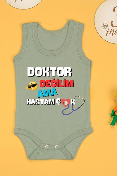 bebetospik I'm Not a Doctor But I'm a Patient - Very Printed Cotton Tank Top
