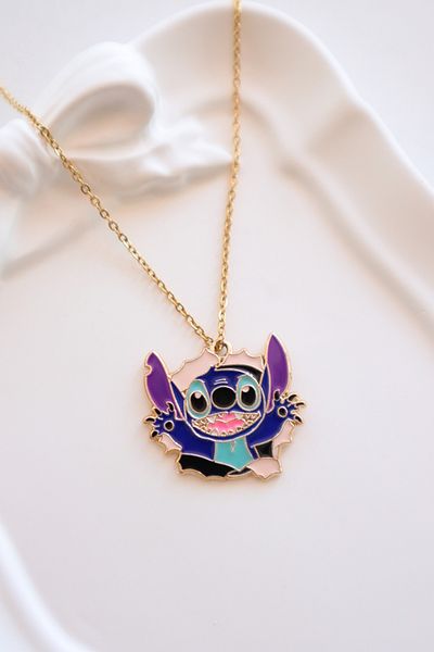 EFBUTİK Screaming Stitch Imported Necklace with Gold Color Chain