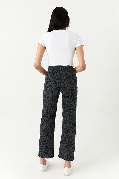 Select Moda Women's Black Leopard Patterned Straight Jeans