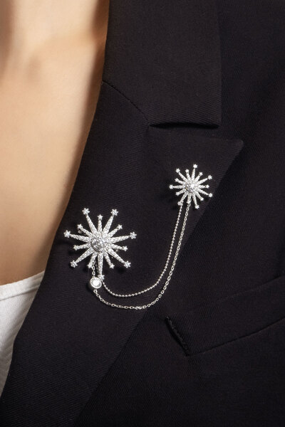 So CHIC... Venüs Yıldızı 18 Ayar Beyaz Altın Kaplama Gümüş Tasarım Broş