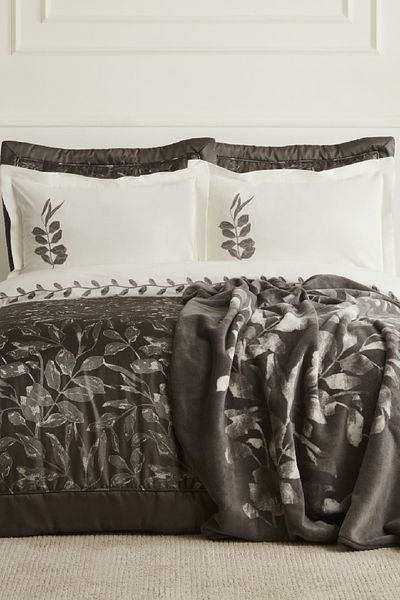 Karaca Home Anthracite Gardenia 8 Piece Dowry Set