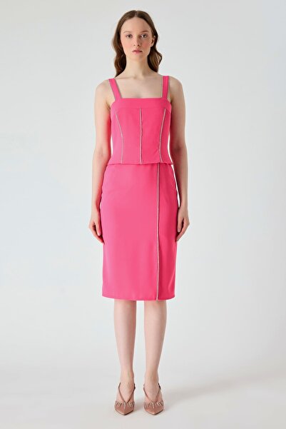 FEVER Parlak taş detaylı yırtmaçlı elbise